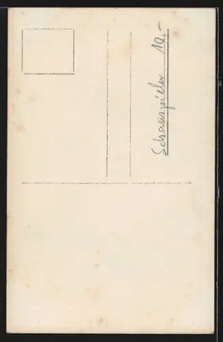 AK Schauspieler Walter Slezak mit Pfeife in der Hand porträtiert