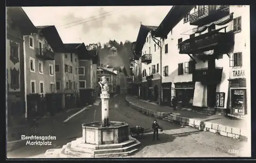 AK Berchtesgaden, Marktplatz mit Tabakgeschäft