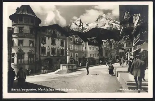 AK Berchtesgaden, Marktplatz mit Watzmann