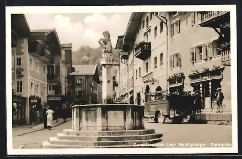 AK Berchtesgaden, Marktplatz, Kraftpostauto
