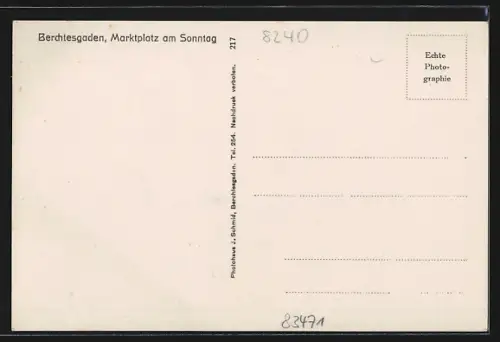 AK Berchtesgaden, Marktplatz am Sonntag, Brunnen, Menschenansammlung