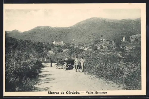 AK Valle Hermoso /Sierras de Cordoba, Strassenpartie mit Automobil