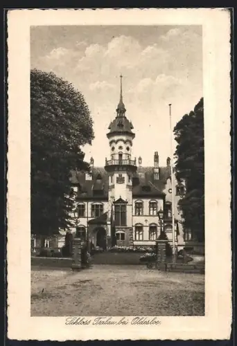 AK Tralau, An der Einfahrt zum Schloss