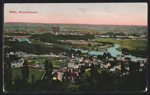 AK Metz, Vue d`ensemble de la ville et de la rivière serpentine