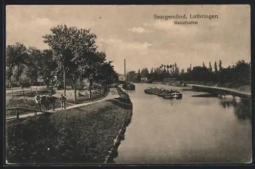 AK Saargemünd /Lothringen, Kanalhafen mit Uferpromenade