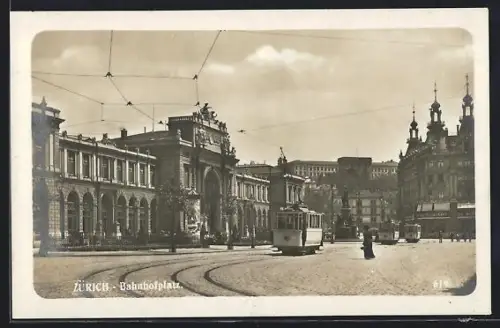 AK Zürich, Strassenbahn am Bahnhofplatz