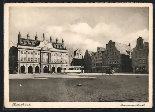AK Rostock i. M., Am neuen Markt, Strassenbahn