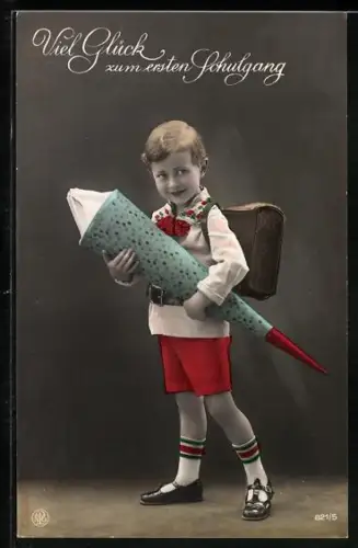 AK Schulanfang, Knabe freut sich auf den ersten Schultag