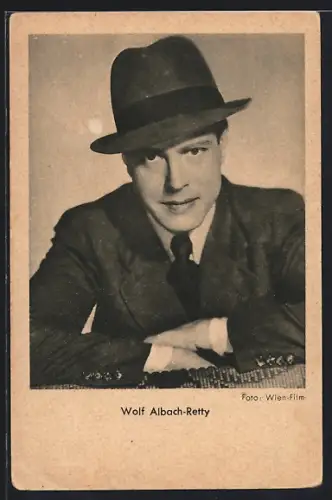 AK Schauspieler Wolf Albach-Retty mit Hut