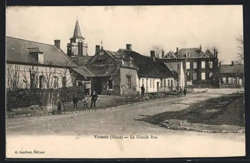 AK Voyenne /Aisne, La Grande Rue, Strassenpartie