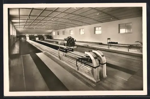 AK Augsburg, Sportkeglerhalle, Provinostrasse 35, Innenansicht