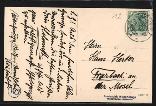 AK Wangeroog, Dorfplatz mit Kirche und Leuchtturm