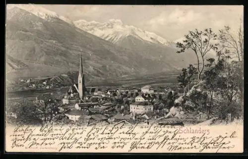 AK Schlanders, Generalansicht mit Blick auf die Berge