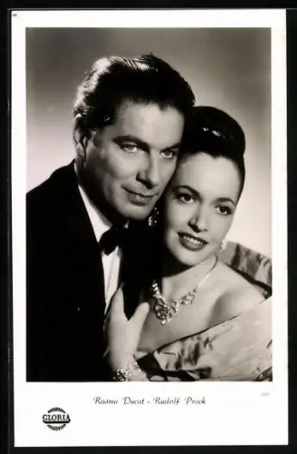 AK Schauspieler Rasma Ducat und Rudolf Prack, lächelnd Kopf an Kopf
