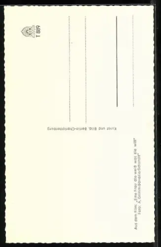 AK Schauspielerin Lilli Palmer über Schulter blickend