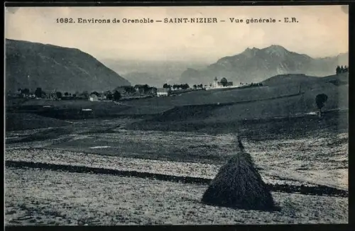 AK Saint-Nizier, Vue générale des montagnes et de la campagne environnante