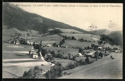 AK Le Sappey, Station estivale et hivernale au fond, le Col de l`Emeindras