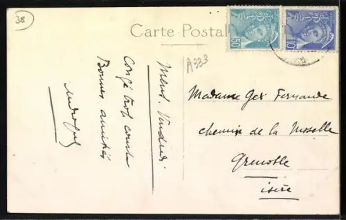 AK Saint-Maurice-en-Trièves, Vue générale et l`Obiou