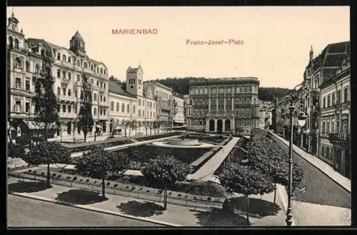AK Marienbad, Franz-Josef-Platz mit Brunnen