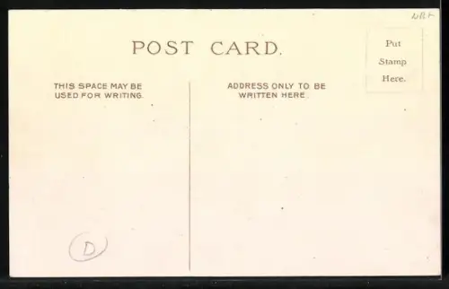 AK Autofahrer lenkt sein Auto in einen Graben