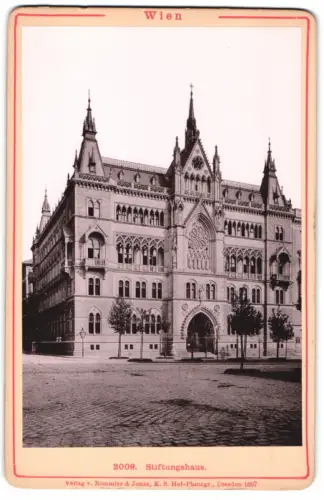 Fotografie Römmler & Jonas, Dresden, Ansicht Wien, Blick auf das Stiftungshaus