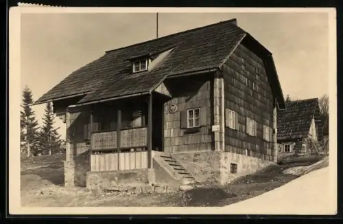 AK Kernstock-Hütte auf dem Masenberg, Blick auf die Berghütte