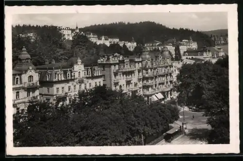 AK Marienbad, Blick auf die Strasse aus der Vogelschau