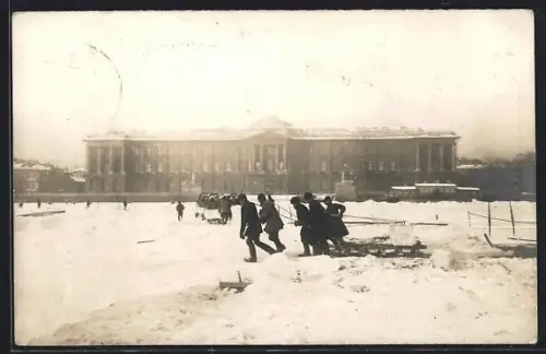 AK St.-Pétersbourg, Neva en hiver devant l`Academie des Arts