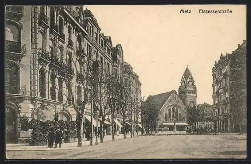 AK Metz, Elsaesserstrasse mit Geschäften und Kirche