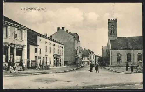 AK Cluingen i. Lothr., Strassenpartie mit Restaurant Sass und Kirche