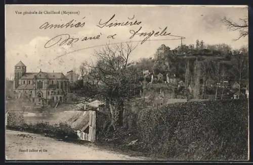 AK Chailland /Mayenne, Vue générale de Chailland avec l`église et paysage environnant