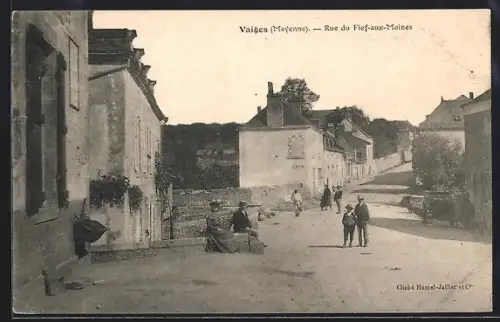 AK Vaiges /Mayenne, Rue du Fief-aux-Moines