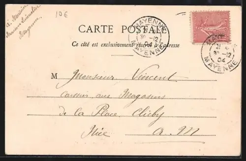 AK Mayenne, Place des Halles: le marché aux légumes