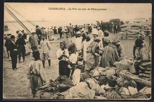 AK Casablanca, Le Port un jour de Débarquement