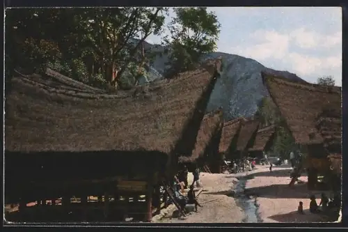 AK Sumatra, Im Batakdorf