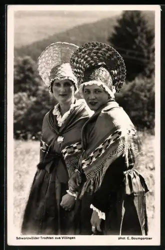 AK Mädchen in Villinger Tracht, Schwarzwälder Tracht