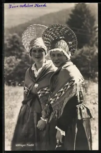 AK Mädchen in Villinger Tracht, Schwarzwälder Tracht