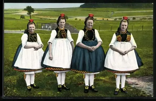 AK Vier Mädchen in hessischer Tracht