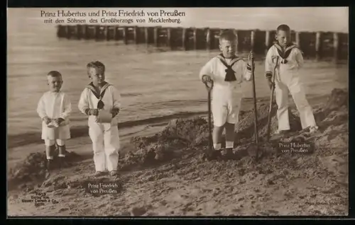 AK Prinzen Hubertus und Friedrich von Preussen mit Söhnen des Grossherzogs von Mecklenburg
