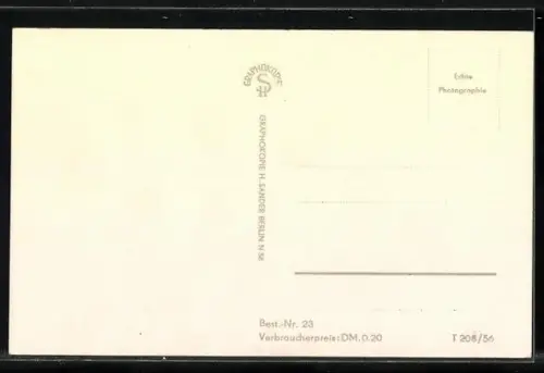 AK Berlin, Blick in die Stalinallee