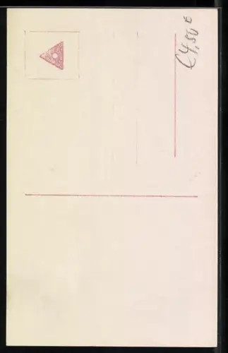 AK Gräfin Ina Maria von Ruppin, Gemahlin von Prinz Oskar von Preussen, beugt sich über ihren Sohn