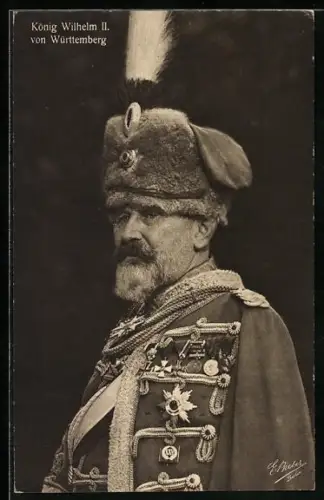 AK Portrait König Wilhelm II. von Württemberg, Husar Uniform mit Pelzmütze