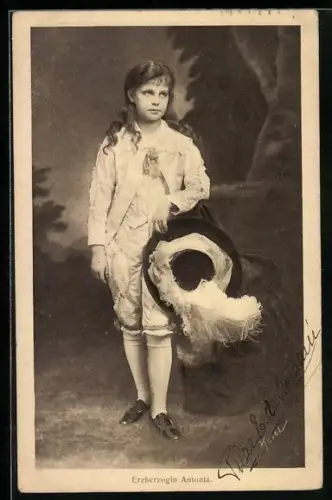 AK Erzherzogin Antonia von Österreich
