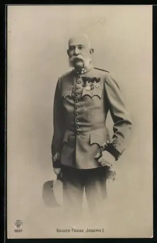 Foto-AK Kaiser Franz Josef I. von Österreich als Feldherr