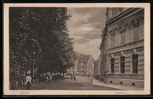 AK Moers, Strasse am Steintor mit Kindern