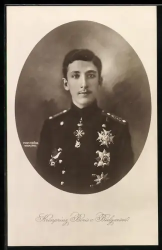 AK Kronprinz Boris von Bulgarien in Uniform mit Orden