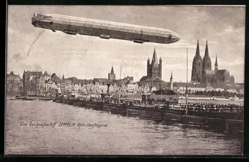AK Das Reichsluftschiff Zeppelin Köln überfliegend