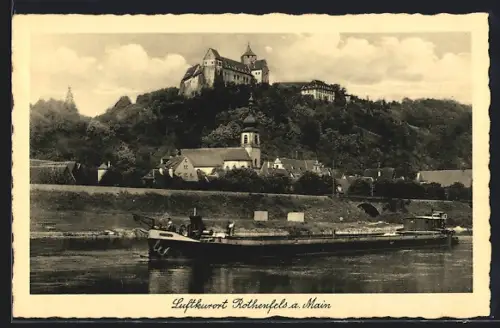 AK Rothenfels / Main, Teilansicht mit Kirche und Burg, Frachtkahn auf dem Fluss