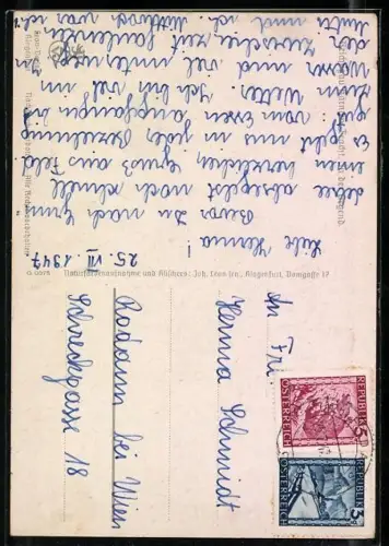 AK Kärntner Tracht, In der Gegend, eine Frau im Trachtenkleid an der Haustür, Zitat von A. Traunig