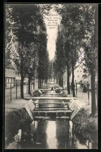 AK Neustadt a. d. Orla, Orlapartie in der Gerbergasse, Strassenpartie, Wehr